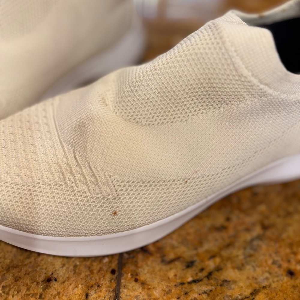 Vessi Everyday Move Slip On Sneakers Mens 9 Cream Beige Waterproof Casual Shoes - Picture 7 of 9